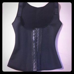 Preloved Full Length Waist Trainer Top. Sz Medium